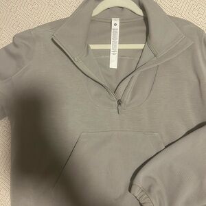 Lululemon Athletica Cream Pullover